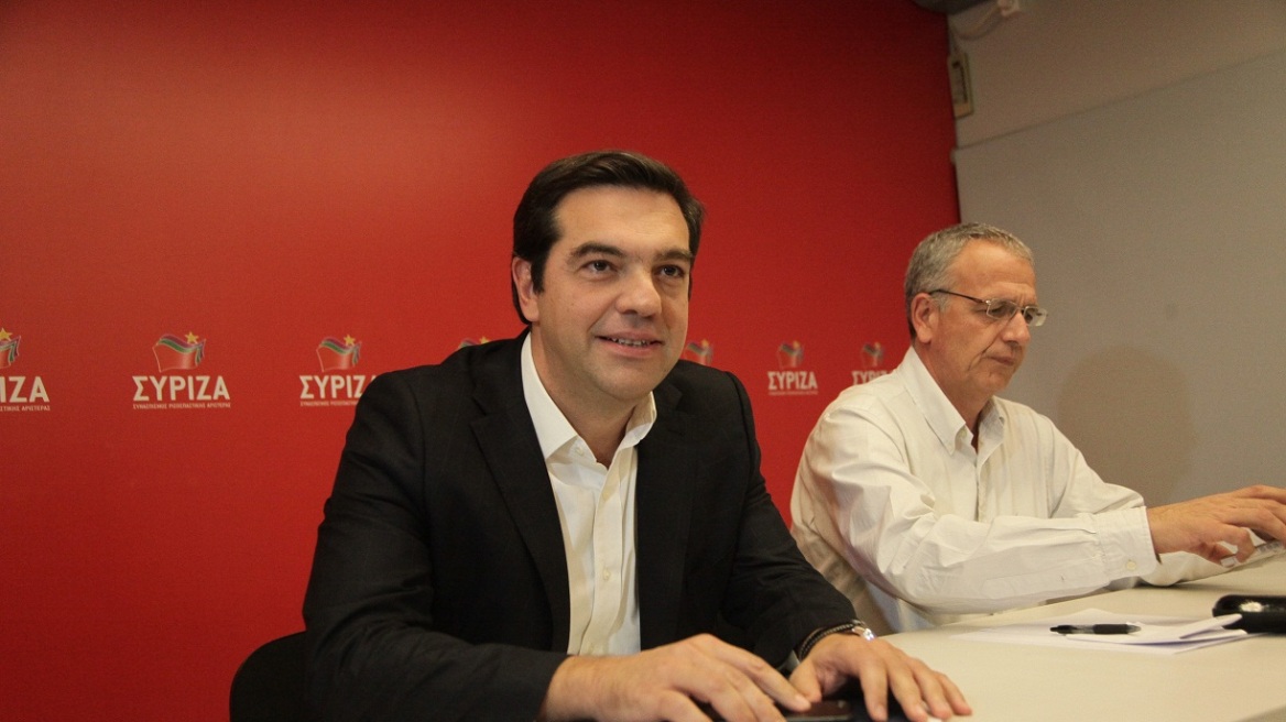 «Μασάζ» Τσίπρα στην Πολιτική Γραμματεία του ΣΥΡΙΖΑ για το αφορολόγητο και τις συντάξεις